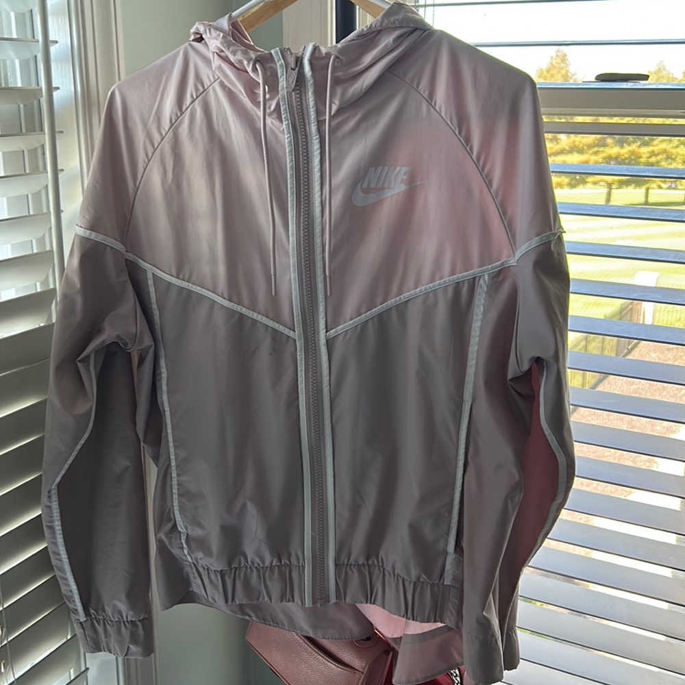 Nike Womens zip up jacket